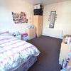 Double room in friendly hyde park student house! Main Photo