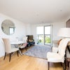 Modern & Spacious tidy flat near Slough Station Main Photo