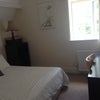 Spacious double in village with good travel links Main Photo