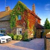 Beautiful Room in Pyecombe - in a Friendly Home Main Photo