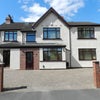 En Suite Double Room...4 Miles to Leeds Centre Main Photo
