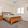 Large master bedroom with ensuite, no minimum term Main Photo