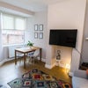 Upmarket rooms to let in recently redecorated home Main Photo