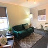 Modern and Cosy House for Professionals Main Photo