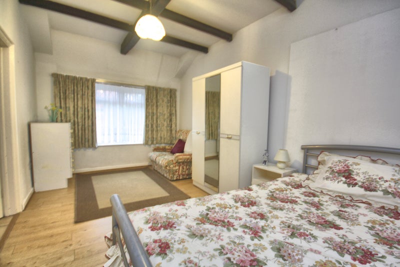 Single Room For Rent In New Malden Single Room For Rent In New Malden