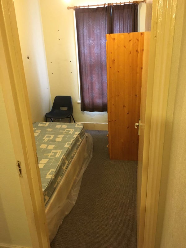 Single Room To Rent In Grays Single Room To Rent In Grays
