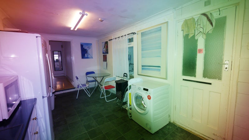 Room To Rent For A Couuple London Room To Rent For A Couuple London