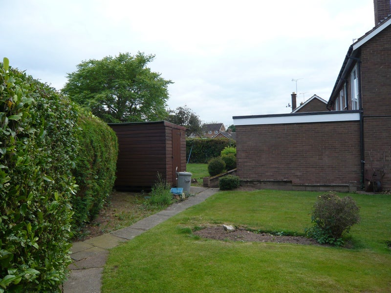 Photo 1: Side view of garden
