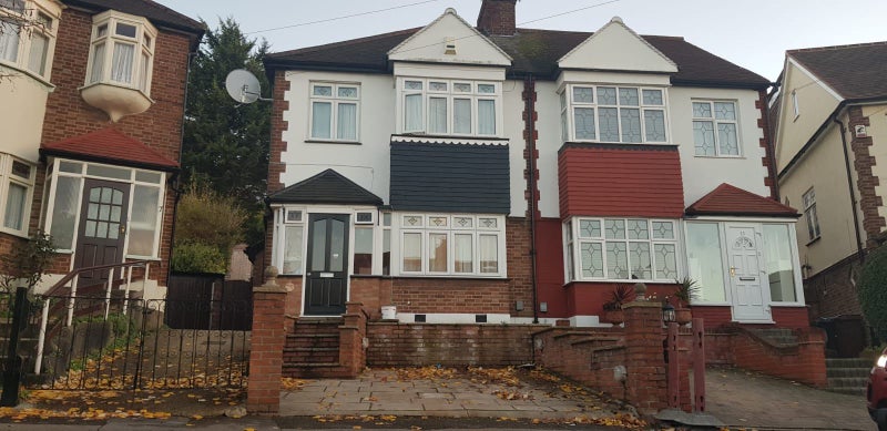 Photo 1: House