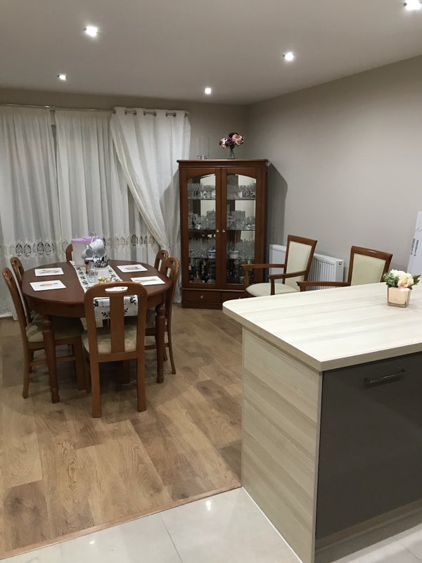 Photo 1: Kitchen