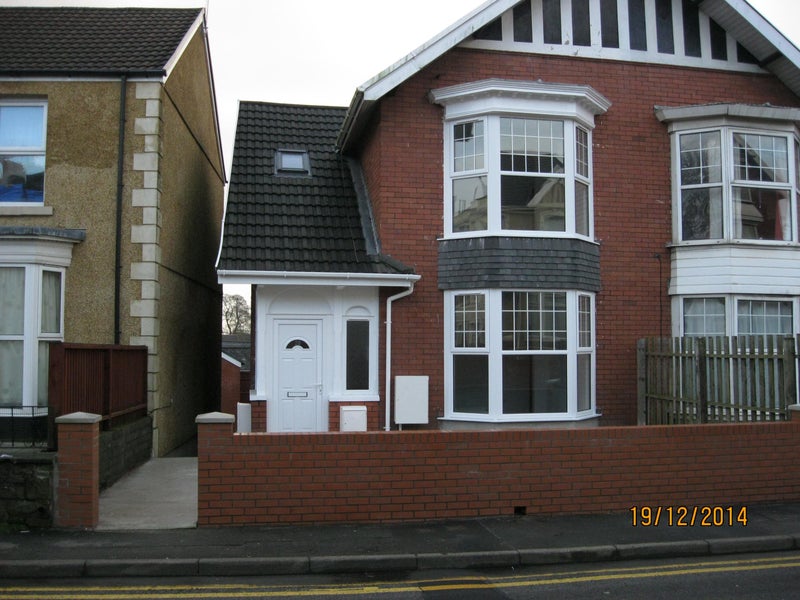 '5 share property in Sketty, Swansea ' Room to Rent from SpareRoom