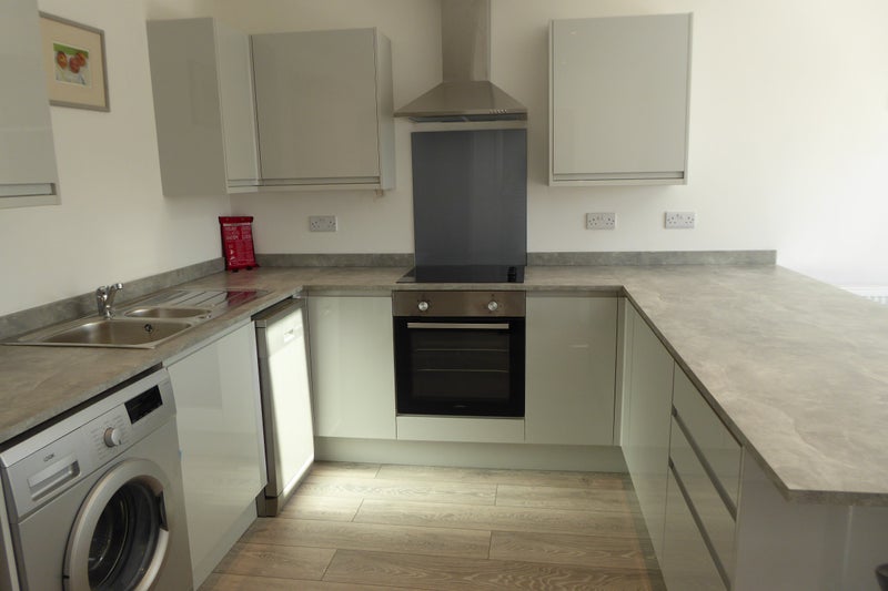 Photo 1: Kitchen