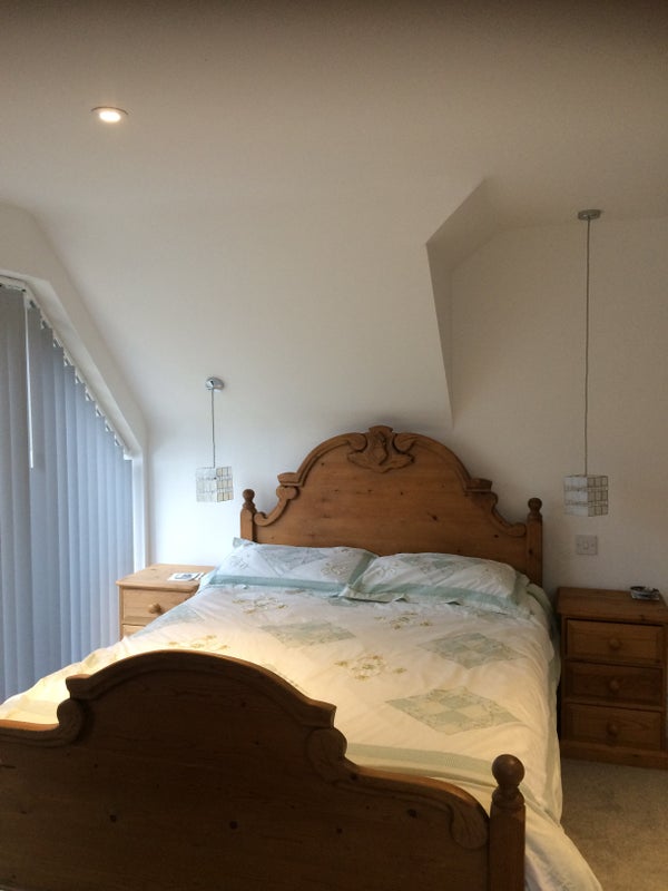 Photo 1: Bedroom