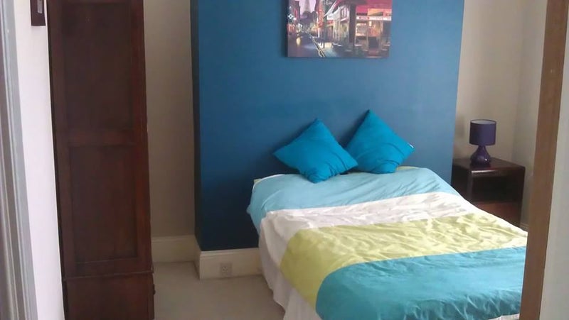 Photo 1: