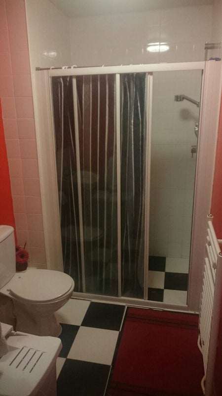 Double Room To Rent In Purley Double Room To Rent In Purley