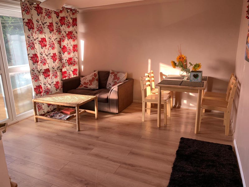 Photo 1: Living room