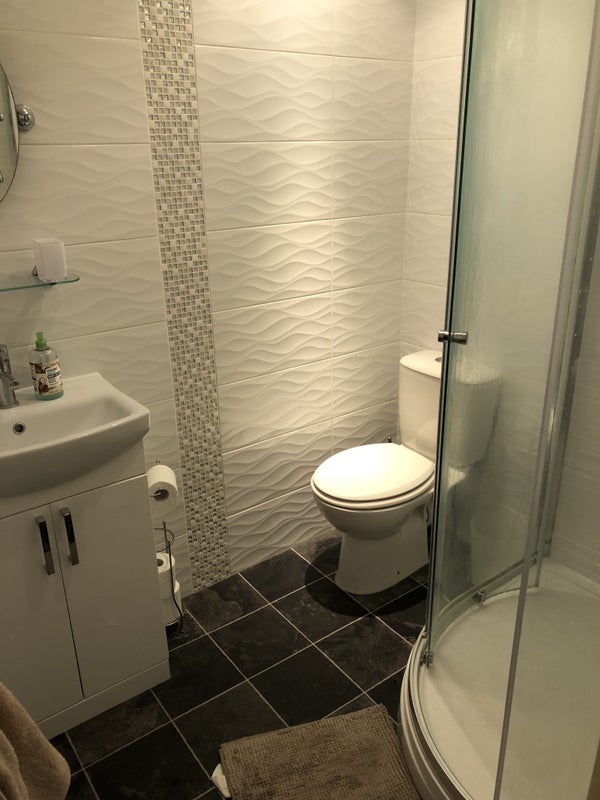 Photo 1: Bathroom