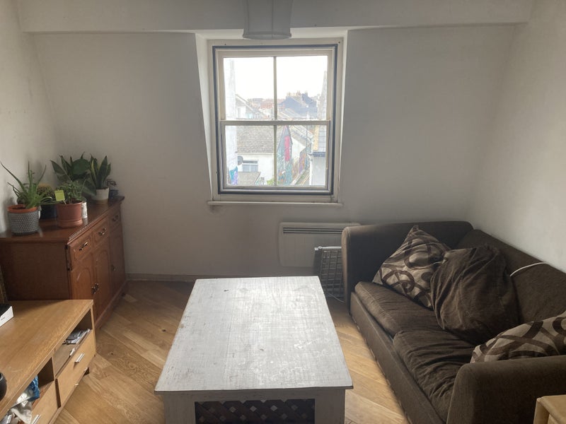 Photo 1: Living room
