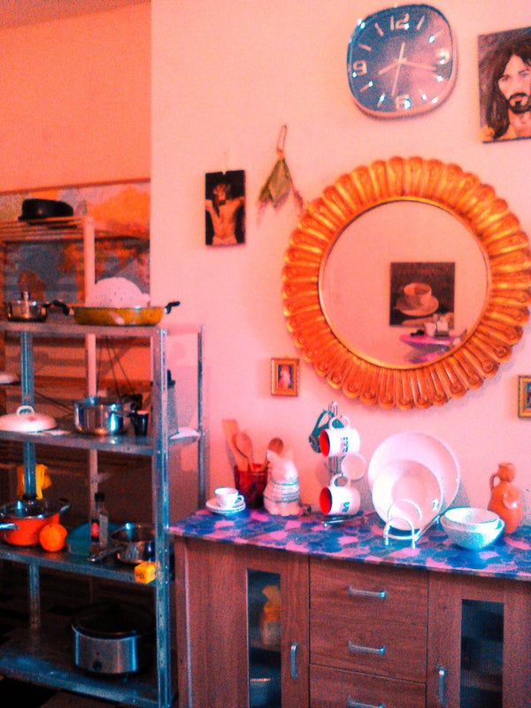 Photo 1: