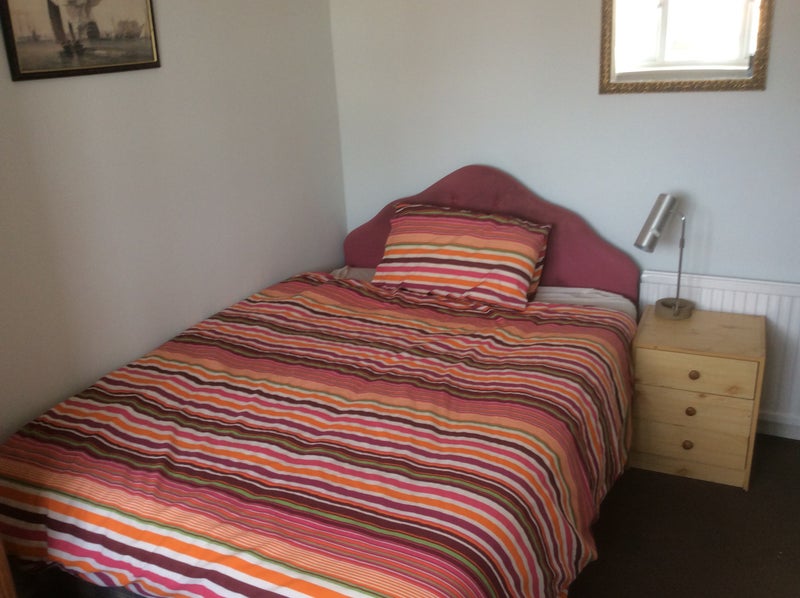 Photo 1: