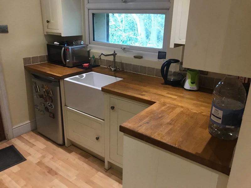 Photo 1: Kitchen