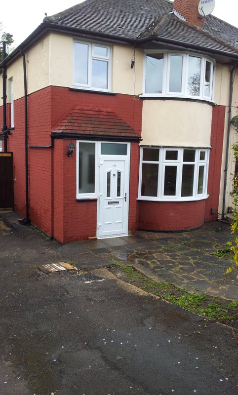 Photo 1: Large Double room to let Bills Included Single Person Only £500pcm