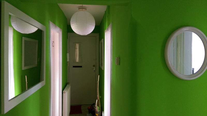 Photo 1: