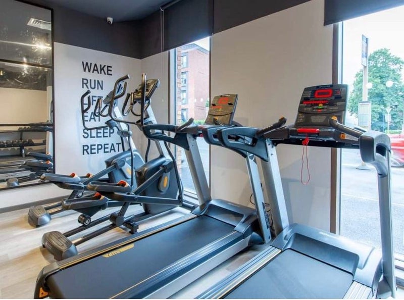 Photo 1: Gym