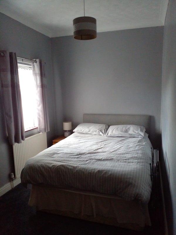 Photo 1: Available room