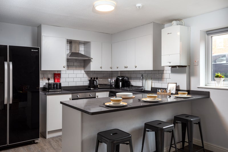 Photo 1: Shared Kitchen