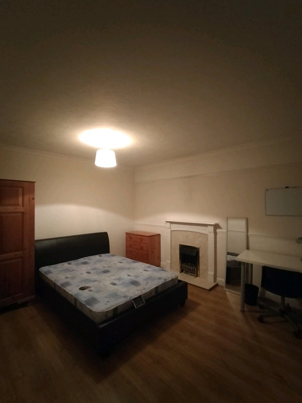 Photo 1: £500