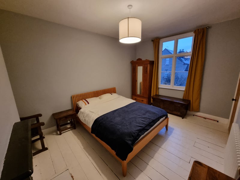 Photo 1: King size bed, brand new mattress (Simba hyrid) and wardrobe