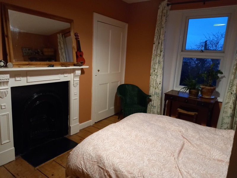 Photo 1: The room