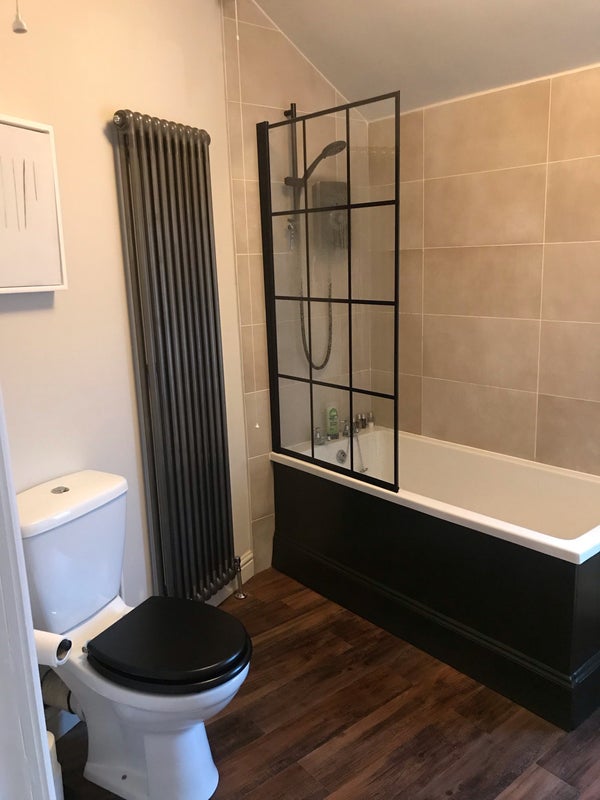 Photo 1: Bathroom