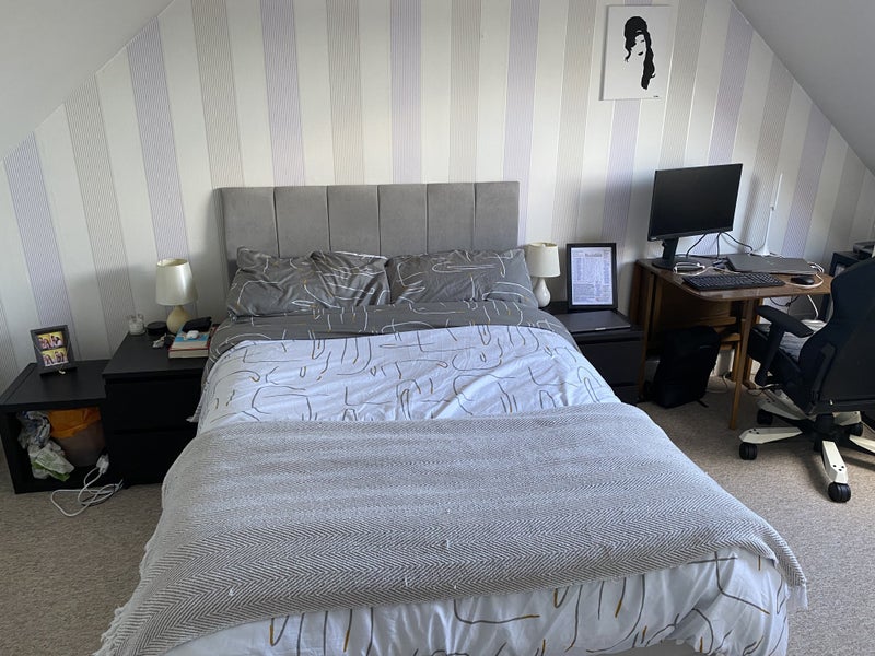 Photo 1: Room (Yours)