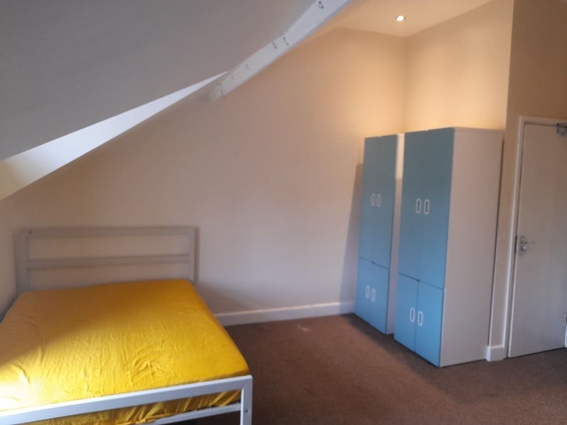 Photo 1: Sleeping Area