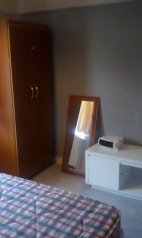 Photo 1: