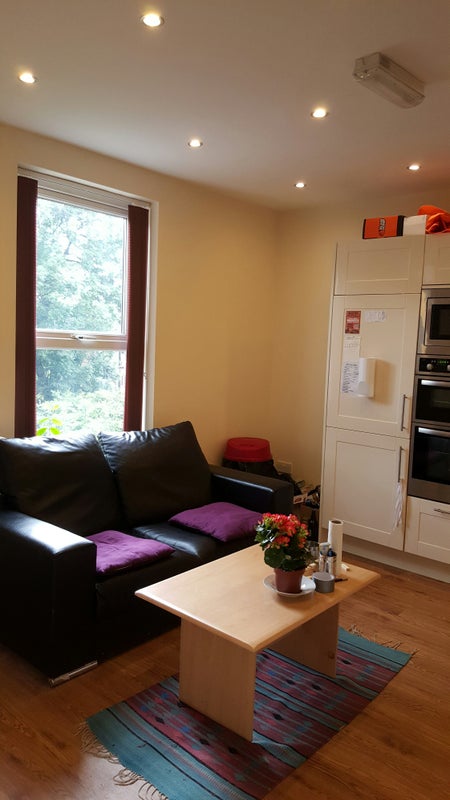 Photo 1: Open Plan Living / Fibre optic Internet