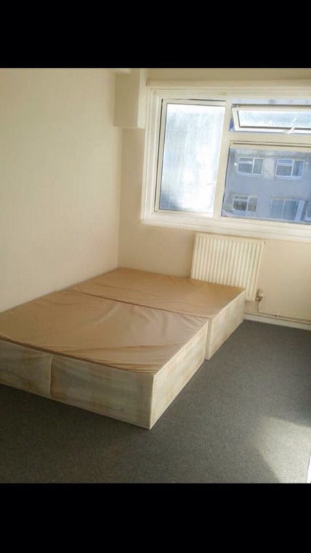 Single Room Tottenham Hale Single Room Tottenham Hale