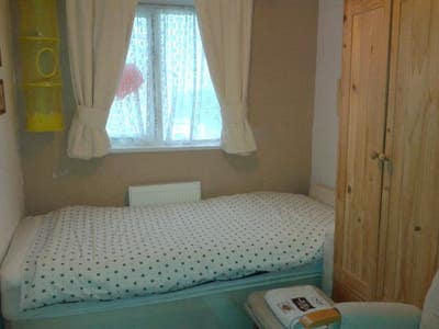 Room to rent - Bills included Main Photo
