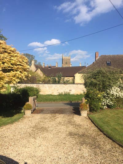 Annex - Large double room with en suite bathroom Main Photo