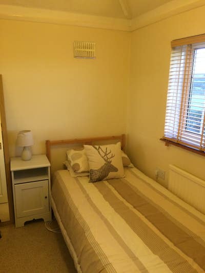 Single Room in Quiet Cottage Main Photo