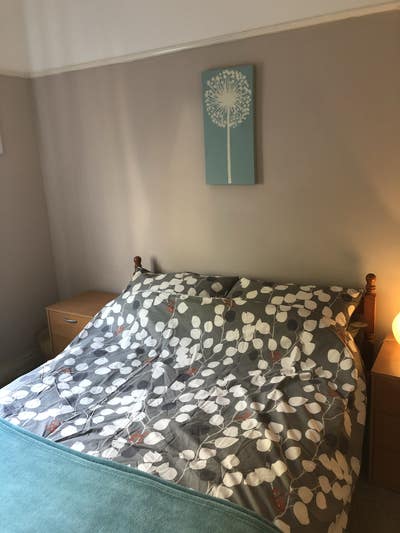 *Monday to Friday*Let. Lovely Double Room Main Photo