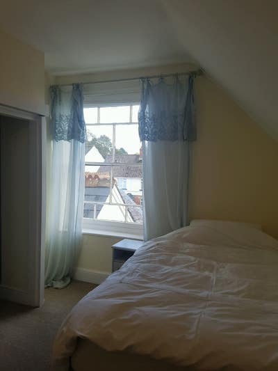 Very Nice En-Suite Room Main Photo