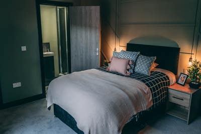 Luxury Ensuite Room, Knottingley **ALL BILLS INc** Main Photo