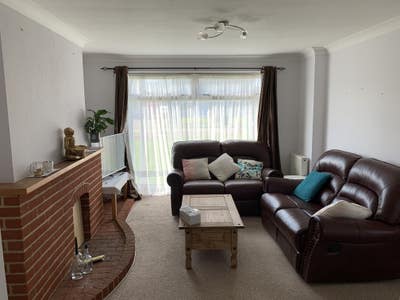 Fully furnished 3 bedroom house Main Photo