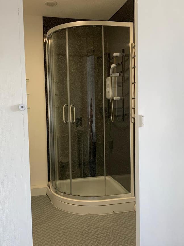 Hidden Gem! Student House with En Suites Main Photo
