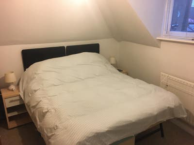 Spare room within Wareham walls Main Photo