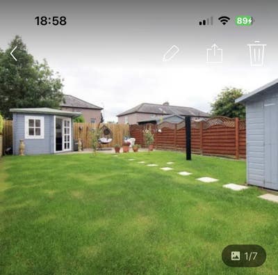 Room 8 mins walking distance to city centre Main Photo