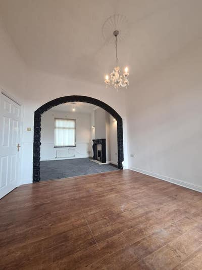 3 Bedroom Spacious House Available ! 🏡 Main Photo